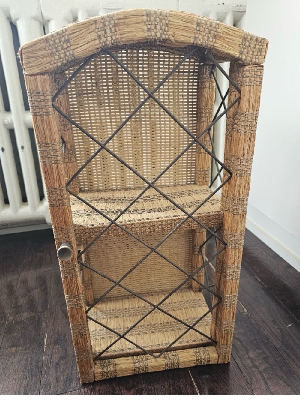 Vintage mini shelf